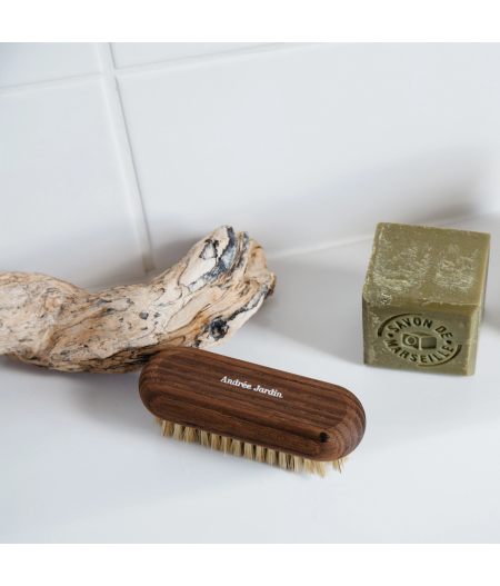 coffret - brosse à ongles - made in France