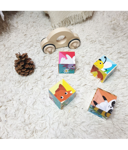 Coffret de jouets en bois avec un voiture en bois et un set de 4 cubes puzzle ETHIQ