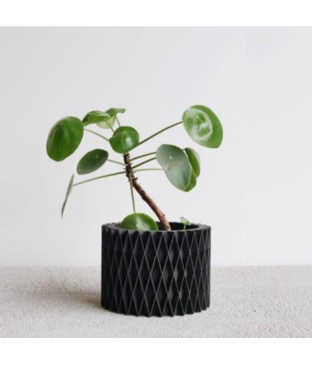 Jardinière d'intérieur CROIX noir en bois recyclé et bioplastique - Minimum design