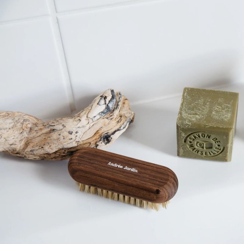 brosse-a-ongles-heritage
